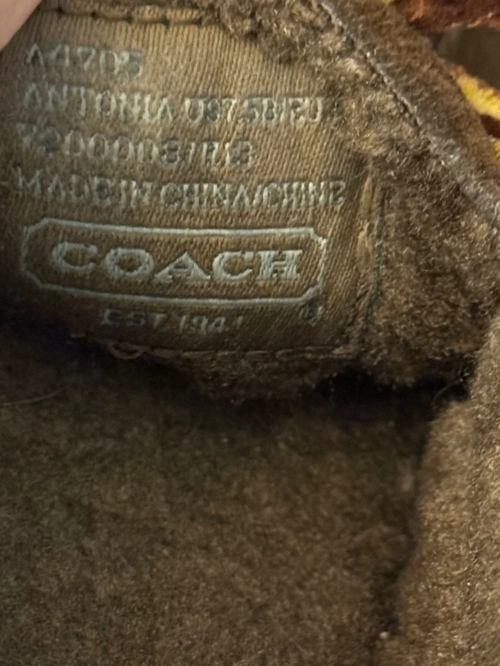 Authentic Signature 